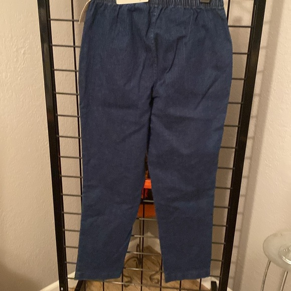 Croft and borrow Kohl’s pants - Picture 8 of 9